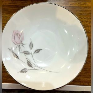 MIKASA MADELEINE 5673. Set of 97 pieces for sale